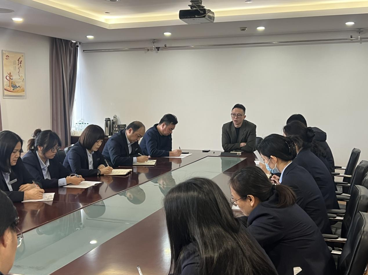 錢江商城召開服務(wù)管理專題會(huì)以數(shù)據(jù)為基找問題、謀良策，全面提質(zhì)增效