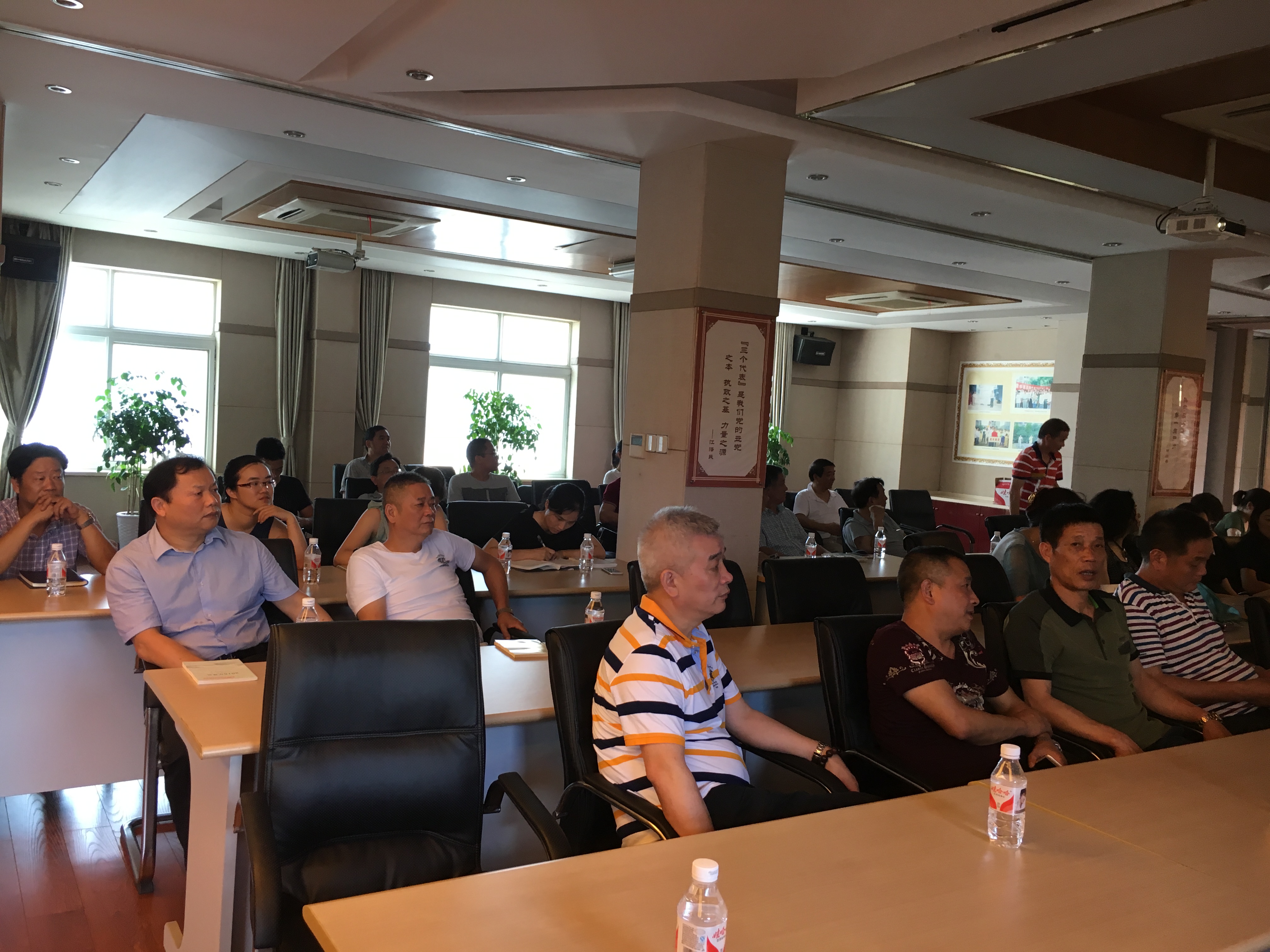 無償獻血 (3).jpg 無償獻血 (3).jpg